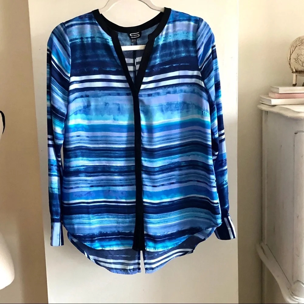 NWT Sioni Blouse. Size S